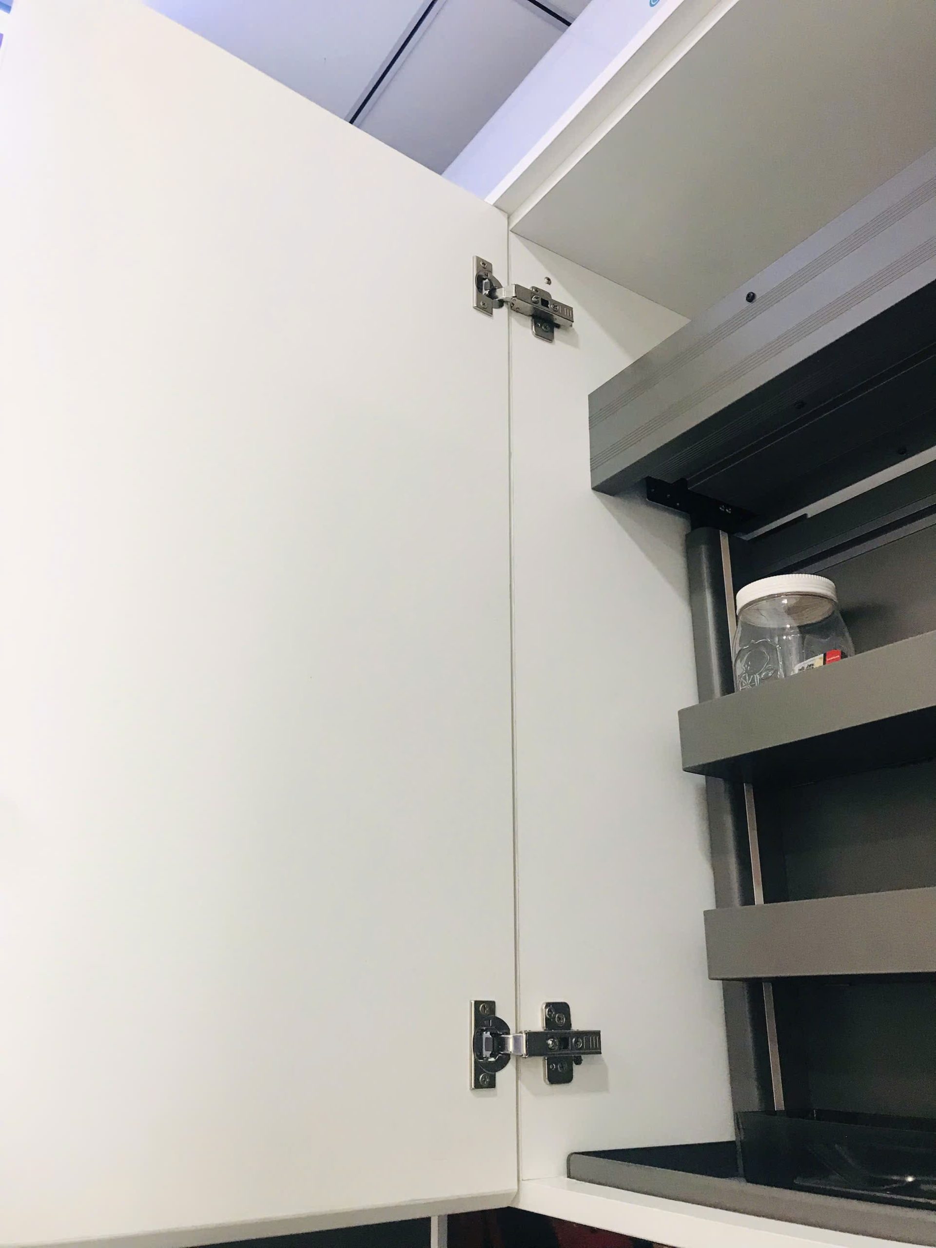 Giá Bản lề Blum